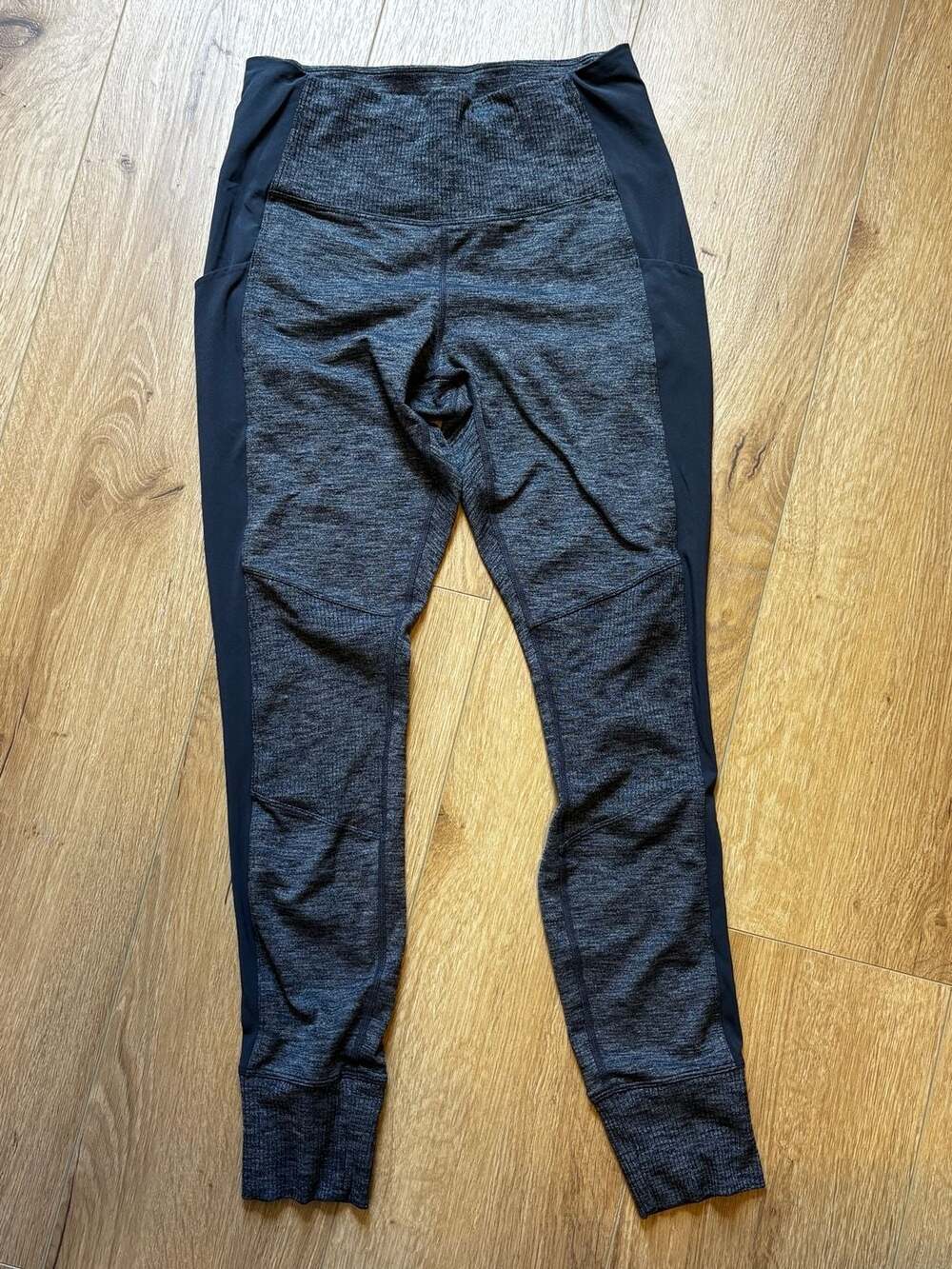 Athleta Salutation Stash Jogger Leggings In Charcoal Size S